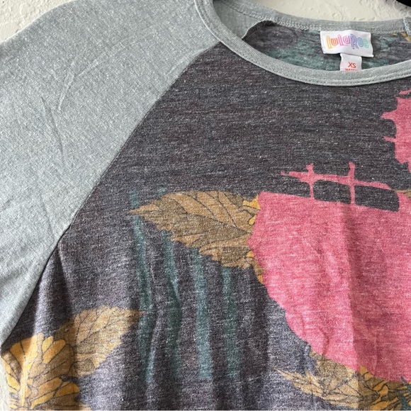 Lularoe Randy Top - Picture 2 of 4